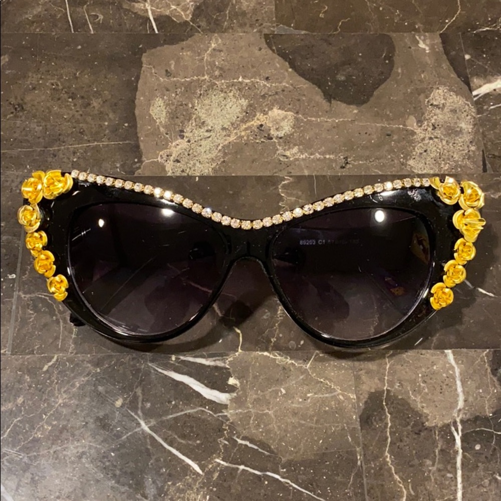 Golden Flower Bling Fashion Sunglasses